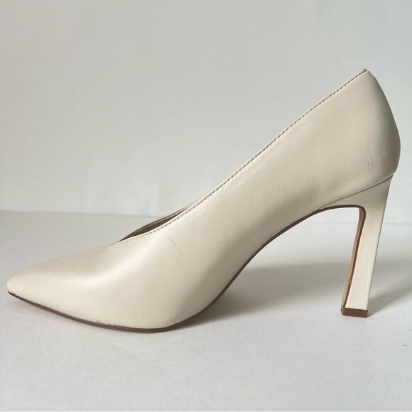 Vince Camuto Setenda Almond Milk Leather Pointed Toe Heeled Pumps Shoe Size 8.5 - Picture 3 of 16